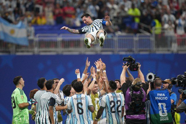 Lionel Messi cambió el partido al minuto 78 para iniciar la remontada histórica de Argentina ante Egipto.