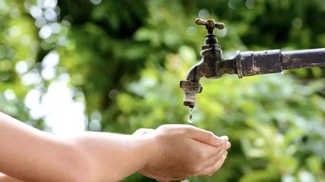 Se garantiza el servicio de agua potable para los vecinos de la Costa