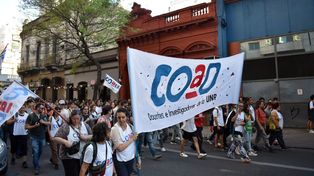 Crisis universitaria: En la UNR ya estamos viendo un éxodo de docentes
