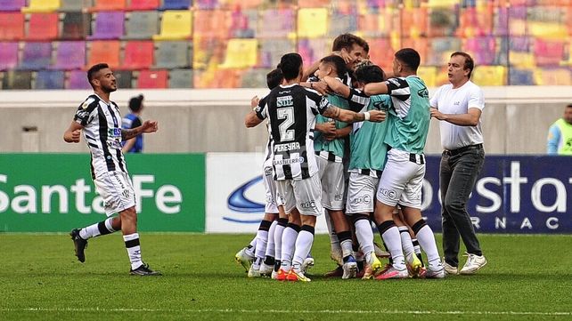 El minuto a minuto del partido entre Central Córdoba y Colón