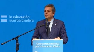 El ministro y candidato presidencial Sergio Massa adelantó el proyecto de ley.