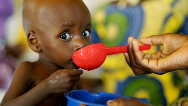Derechos del niño. La infancia amenazada por la guerra y la pobreza.