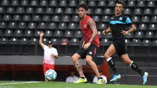 El Gato Formica marcó dos goles, uno de tiro libre.