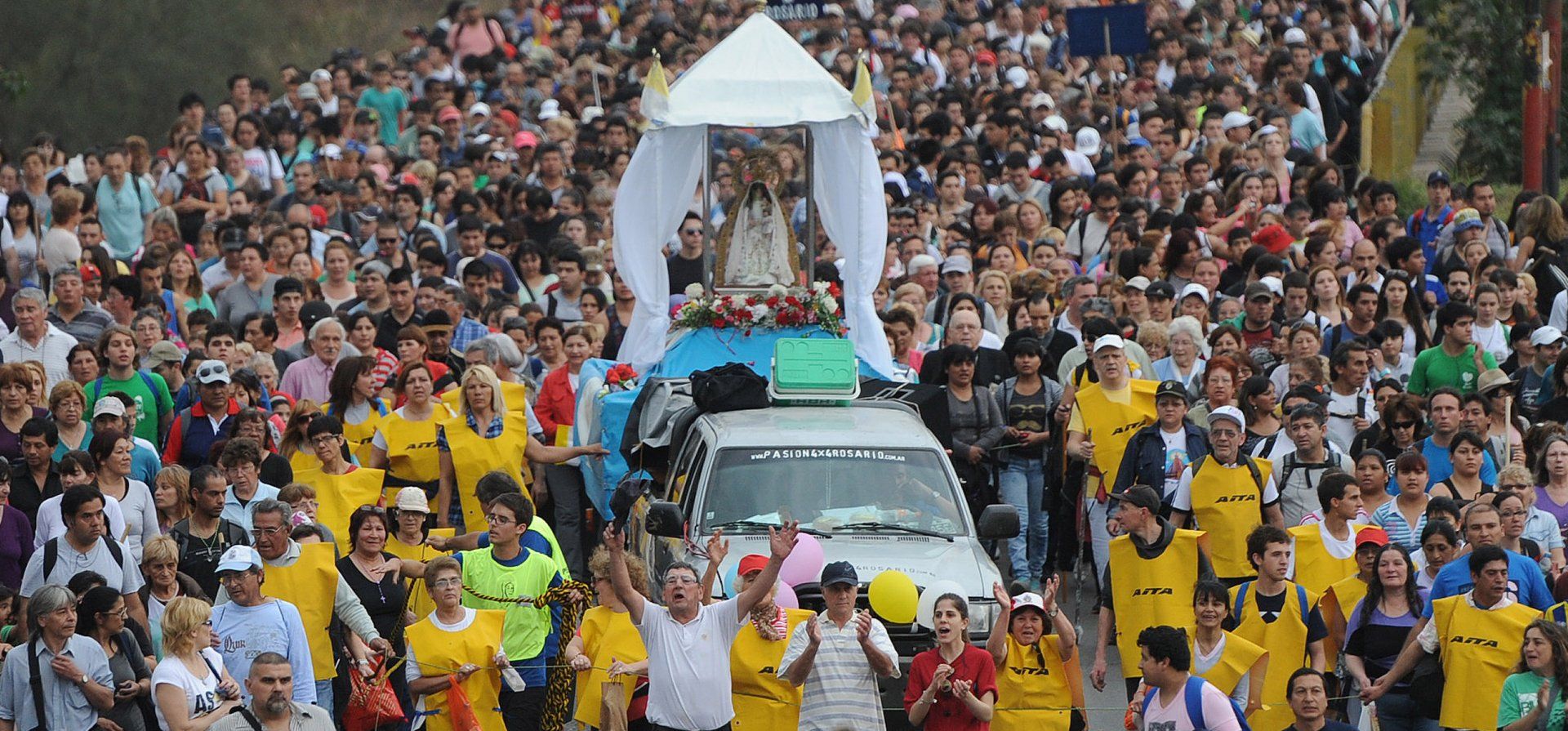 ¿Por qué es tan popular la Virgen María en el catolicismo?