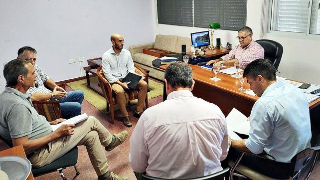 El Ministerio de Desarrollo Económico y la Policía de Entre Ríos trabajarán en conjunto para fiscalizar el transporte de carga minera que circule por rutas&nbsp;