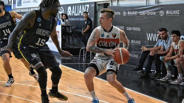 Colón visita a Rivadavia (Mendoza) después de caer frente a GEPU (San Luis).