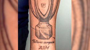 Un hincha de Talleres de Córdoba se tatuó la copa antes de jugar. Y ahora tiene que se taparselo.&nbsp;