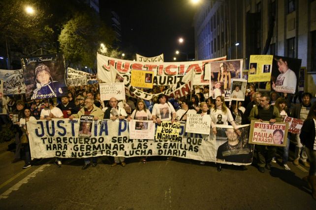 La multitudinaria movilización en reclamo de seguridad y justicia se hizo escuchar en Rosario