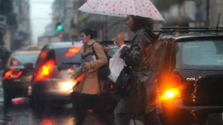 Alerta meteorológico en Santa Fe por lluvias fuertes y ocasional caída de granizo