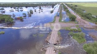 El norte santafesino bajo agua: cayeron en promedio 800 mm en menos de un mes