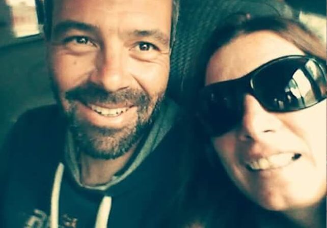 Dejó los hábitos y fue en busca del amor que había conocido 20 años antes