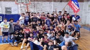 Torneo Oficial A2: Regatas Coronda es escolta de Colón