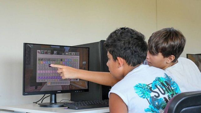 Se realizó el cierre de Colonia Tech. Desde Distrito del Conocimiento Luisina Pocay habló sobre tecnología
