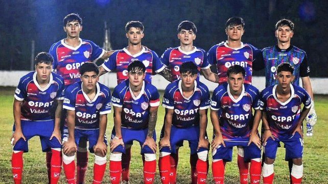 Unión de Santa Fe goleó sin atenuantes a Deportivo Santa Rosa en otro adelanto de la fecha 6 del Clausura Lautaro Fagioli.
