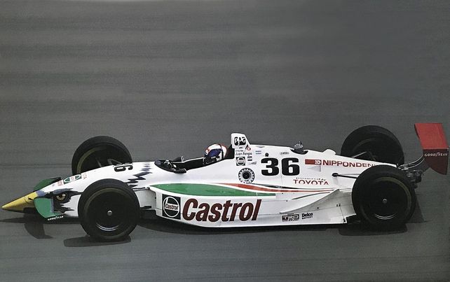 El primero. Tres temporadas para Juan Manuelito Fangio, entre el 95 y 97.