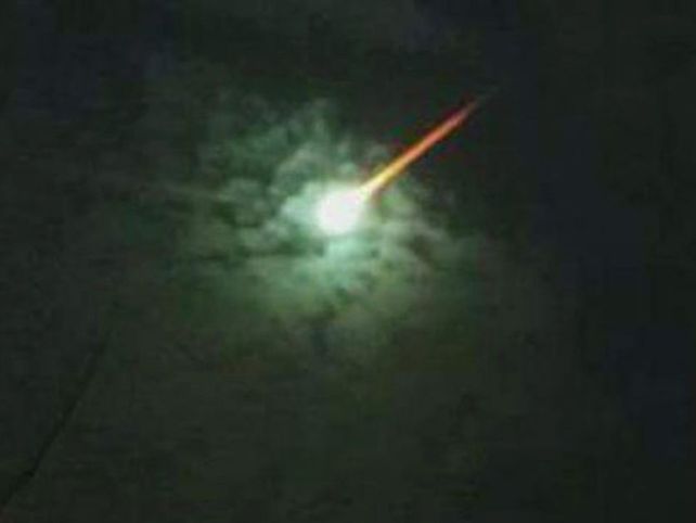 El objeto extraño apareció sobre el cielo de Pinamar.&nbsp;
