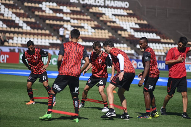 El Newells de Heinze, un equipo no apto para cardíacos, igualó 2 a 2 con Platense