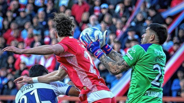Argentinos empató con Gimnasia de local.