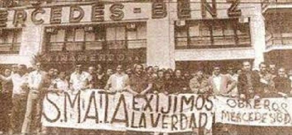 Histórica movilización de SMATA (sindicato de los trabajadores autopartistas y mecánicos) por los desaparecidos en la fábrica Mercedes Benz en la última dictadura militar de Argentina. 
