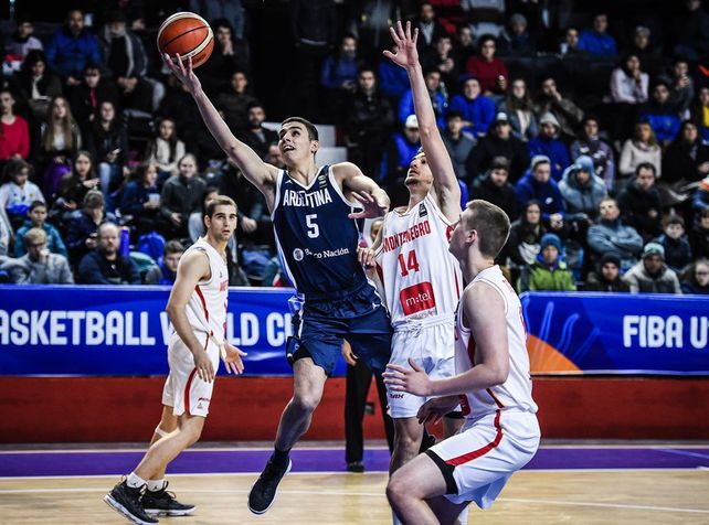 Argentina perdió con Montenegro y jugará por el 9º lugar