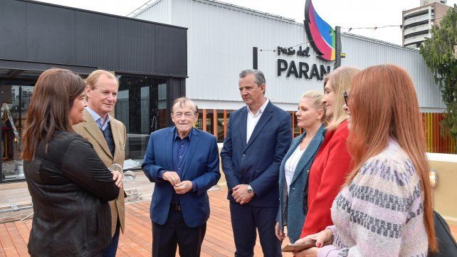 Bordet y Bahl recorrieron el nuevo shopping y destacaron la creación de empleo