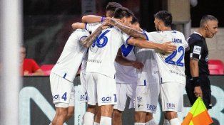 Torneo Apertura: Vélez le arrebató el liderazgo a Estudiantes de La Plata
