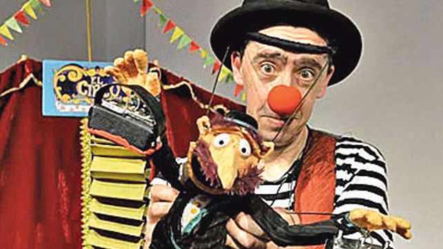Tuti, el titiritero y clown que intentará conquistar Tailandia Tuti, el titiritero y clown que intentará conquistar Tailandia