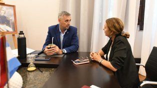 El presidente de la Cámara de Diputados de Entre Ríos, Gustavo Hein, y su par del Consejo General de Educación (CGE), Alicia Fregonese, mantuvieron un encuentro de trabajo en el que acordaron fortalecer los proyectos e iniciativas que compartieron durante el año pasado.