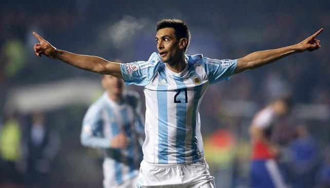 Javier Pastore será baja por lesión