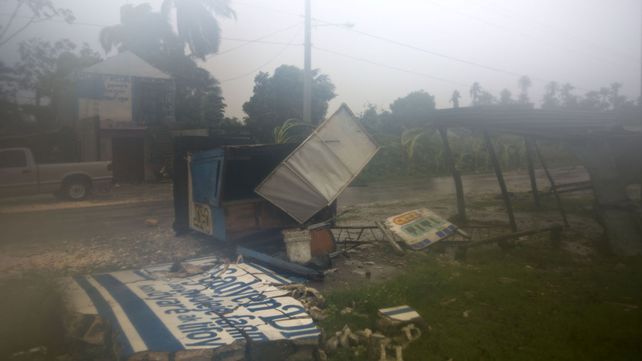 EE.UU: Millones de personas evacuadas por la llegada del huracán Matthew