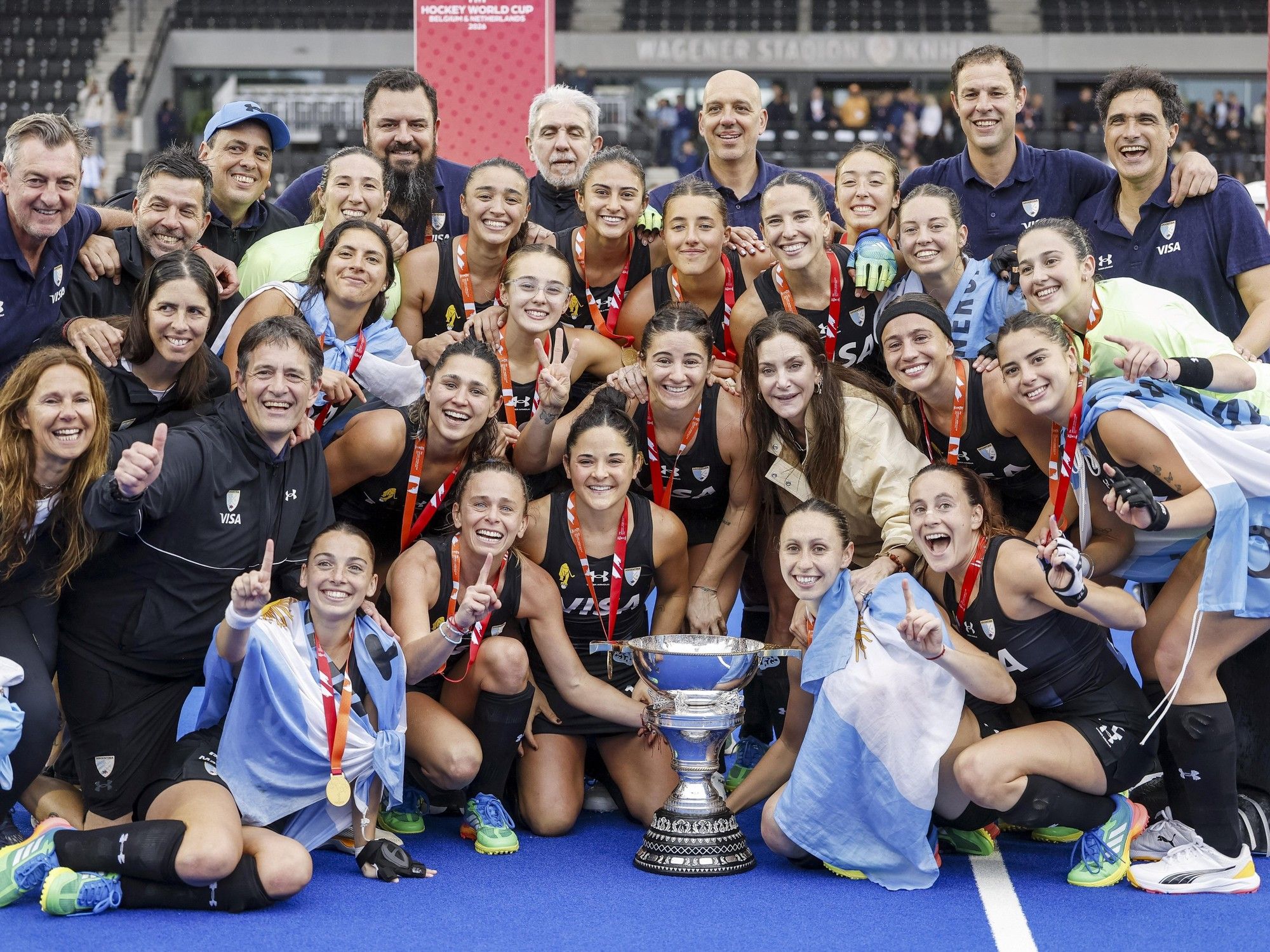 La Capital | Nueva tercera estrella: Las Leonas se consagraron campeonas mundiales en Países Bajos