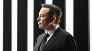 Allanaron la sede de X en Francia y citaron a declarar a Elon Musk
