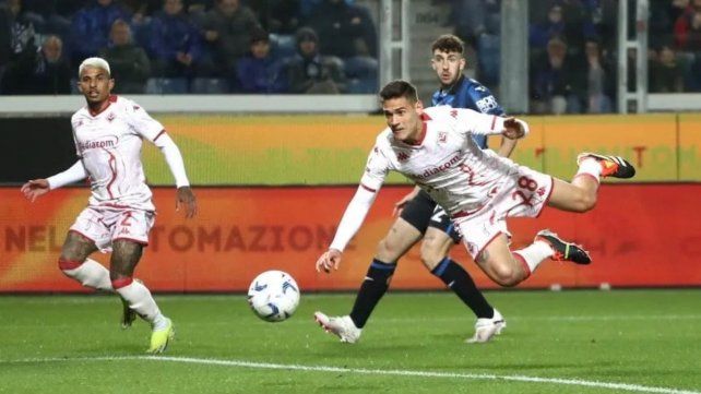 Atalanta dio vuelta la serie ante Fiorentina y definirá el título con Juventus.
