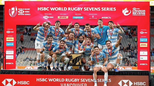 Los Pumas 7s se consagraron campeones del Seven de Vancouver al ganarle a Fiji por 29 a 10.