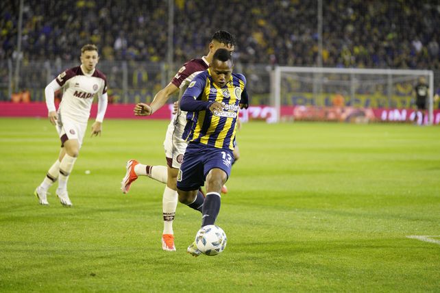 Campaz llegó a préstamo, pero Central le compró la mitad del pase del colombiano a Gremio.