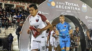 Colón debutaría en Copa Argentina el martes 1 de marzo desde las 21.30 ante Sportivo Peñarol en San Nicolás.