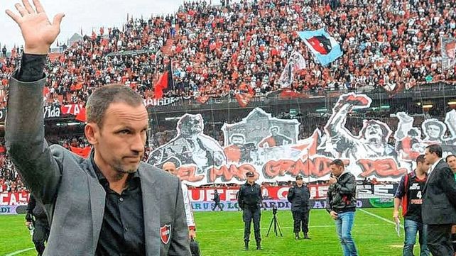 Newells contrata a Lucas Bernardi como mánager