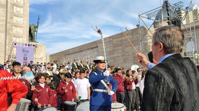 La cita con las bandas musicales será en el Patio Cívico del Monumento.&nbsp;