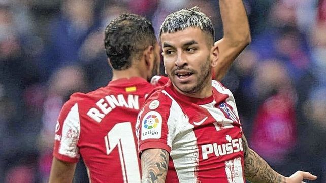 Con dos goles de Ángel Correa