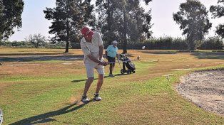 En el Jockey Club de Santa Fe se levantó el telón de torneos de la presente temporada.