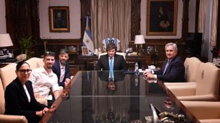 El presidente recibió a dos argentinos que habían sido secuestrados por Hamas