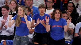 Taylor Swift fue una de las personalidades destacadas en la final de la NBA, junto a Alana Haim y Mariska Hargitay.