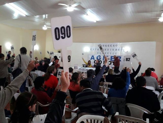 Agmer votó un paro en suspenso, en caso de no haber una oferta superadora