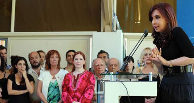 La presidenta lanz&oacute; Incaa TV, un canal dedicado al cine nacional