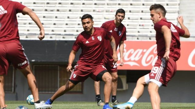 El plantel entrenó en el Monumental.