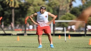 Sonriente. Palacios se sum&oacute; ayer a las pr&aacute;cticas luego de una extensa espera para que se sellara&nbsp;el pr&eacute;stamo.