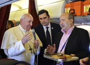 Francisco ratifica su rechazo a la renuncia de Barbarin