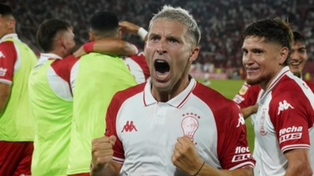 Matko Miljevic no falló el penal y le dio el triunfo a Huracán por 2 a 1. Newells, agradecido.