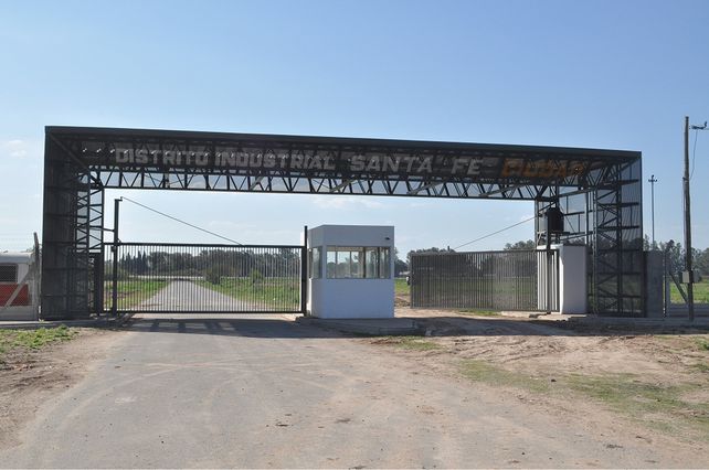 La Presidenta entregó un subsidio para el Area Industrial Los Polígonos
