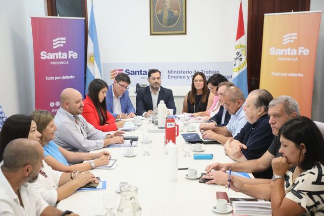 Según estimaciones de Sadop a cada profesor se le debe unos 150 mil pesos del tramo final de la paritaria 2023.